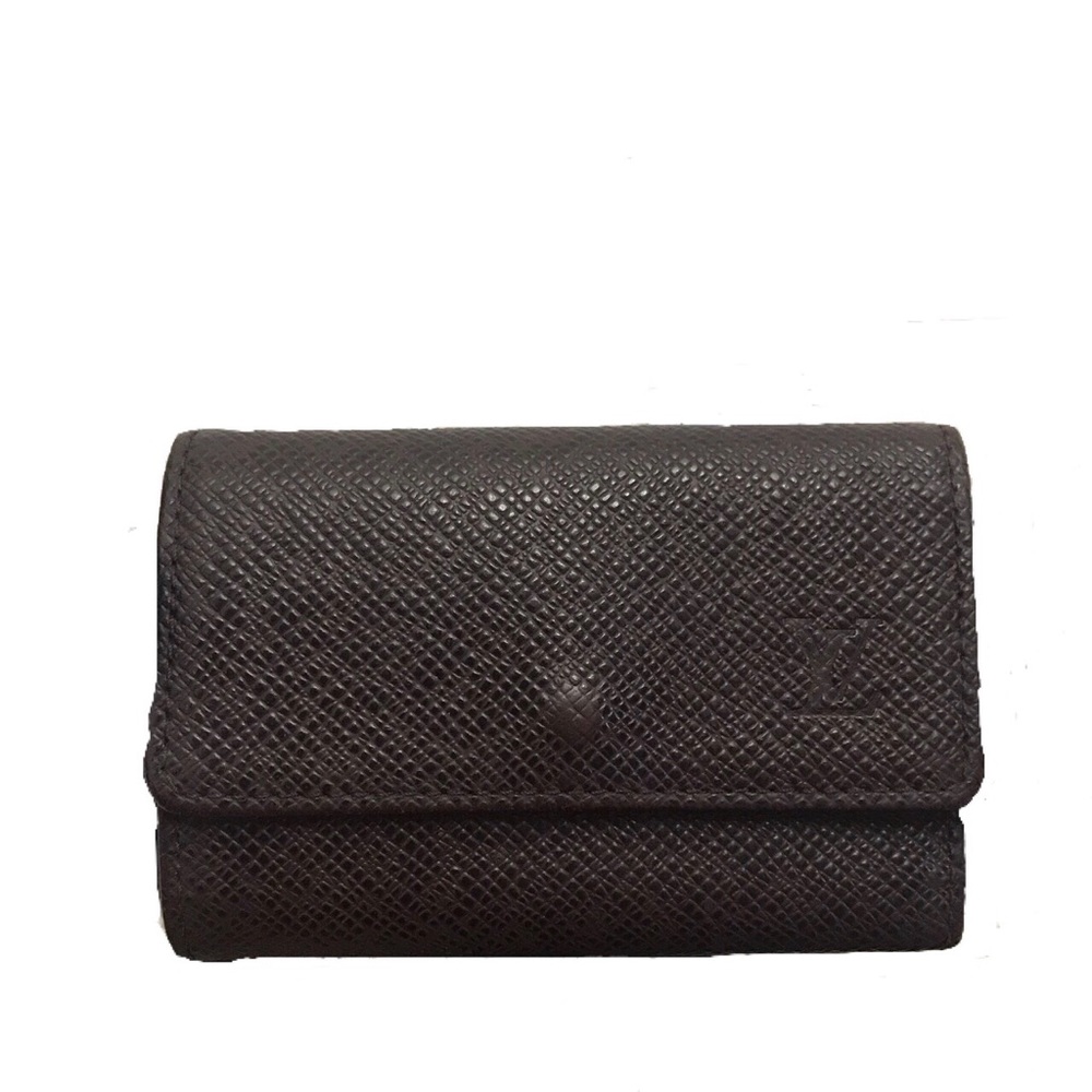 Authentic Louis Vuitton Purple Taiga 6 Key Cles